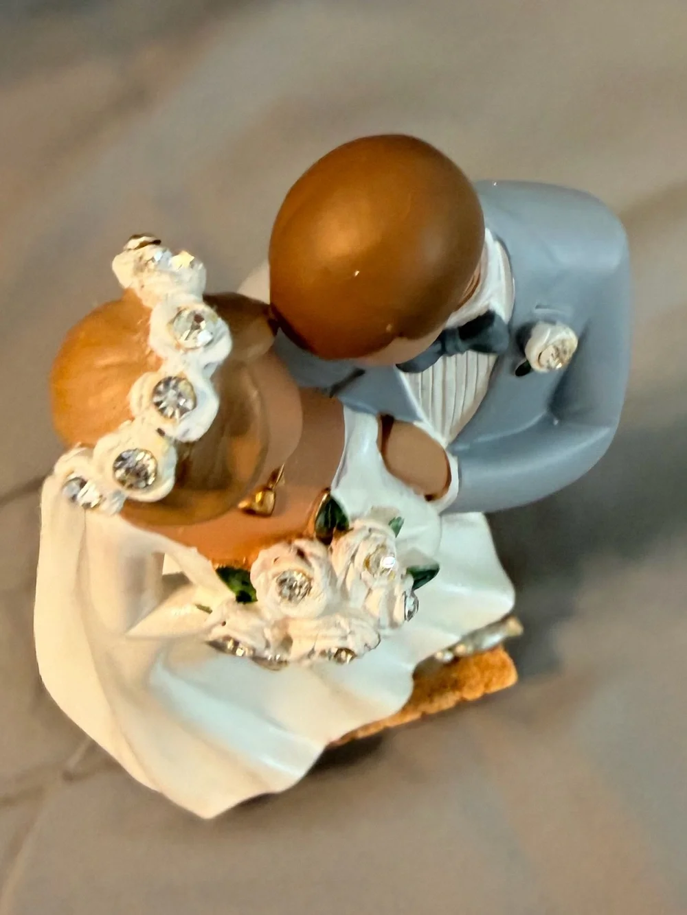 Enesco Legacy of Love Kim Lawrence Wedding Cake Topper Bride & Groom Table Decor